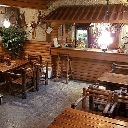Hostel P33 ทาลลินน์ ภายนอก รูปภาพ